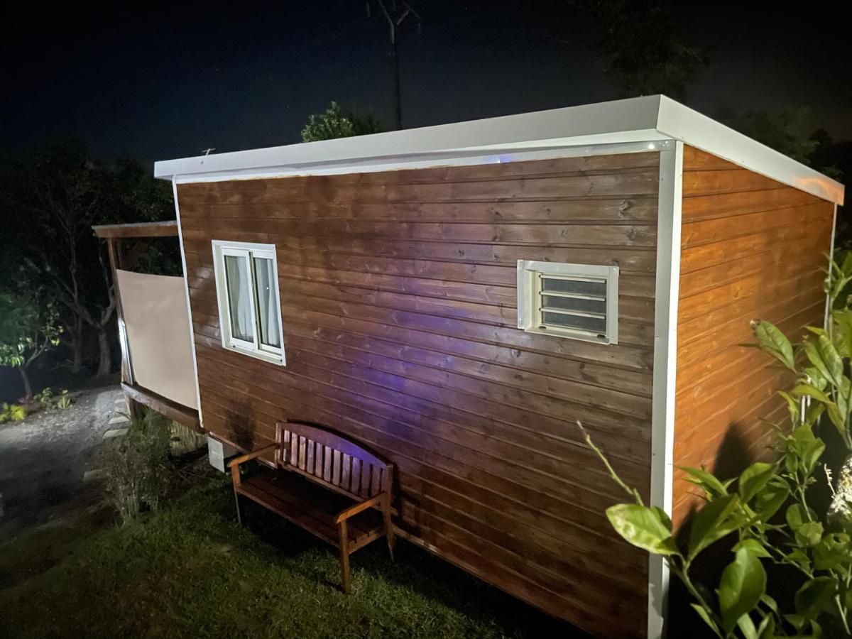 L'Escapade Creole Jacuzzi Privatif Bungalow Bananier Сен-Жозеф Экстерьер фото